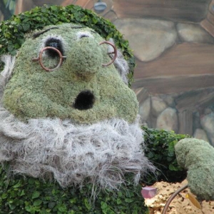 Disney3-07e_047_Small_