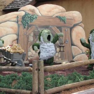 Disney3-07e_052_Small_
