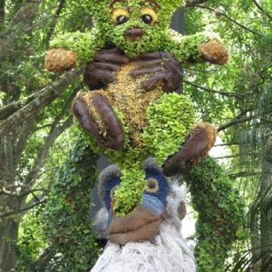 Disney3-07e_019_Small_