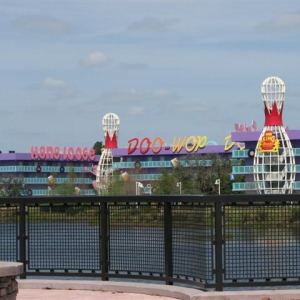 Disney3-07a_080_Small_