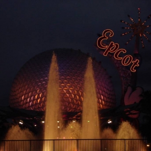 Epcot Fountain at night