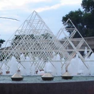 Jumping Imagination Fountain