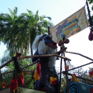 Rafiki - Jammin' Jungle Parade