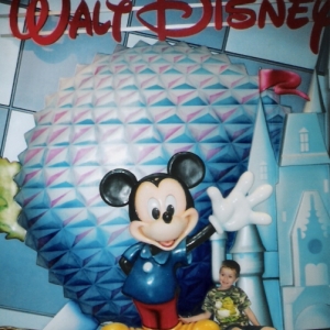 DisneyStore