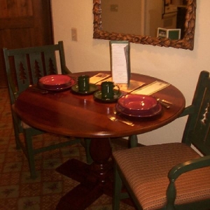 table & chairs