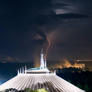 Space Mountain Lightening