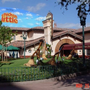 WDW_2004_118_E