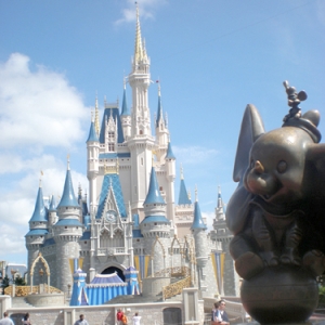 Dumbo and the casttle