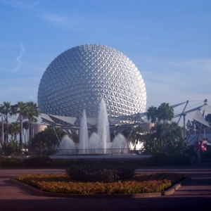 Spaceship Earth at 9 AM