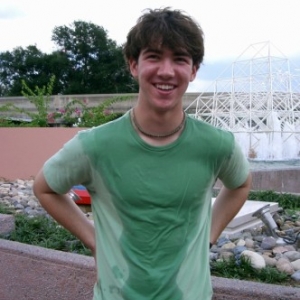 Damian_Epcot_2