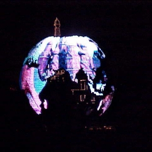 globe_night3