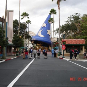 No crowds!