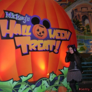 Mickey's Halloween Treat -  10/11/2007