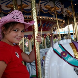 carousel1