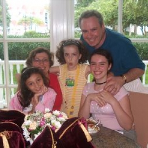 FamilyAtTeaTime