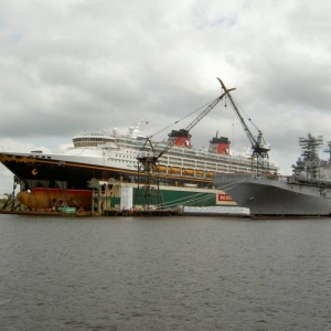 Wonder drydock 2006