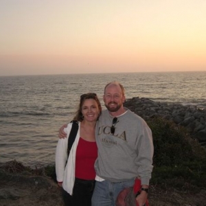 Bob_and_I_at_sunset_at_Gladestones