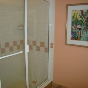 Kona_Coast_II_Bathroom_2