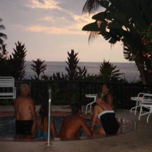 Kona_Coast_II_Hot_Tub