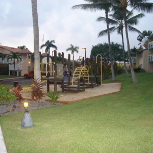 Kona_Coast_II_Playground