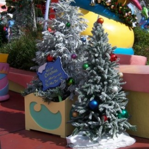 seusslandxmas3
