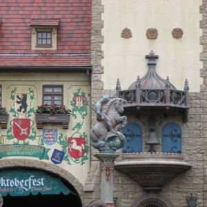 Epcot - Germany Statue 10-2007