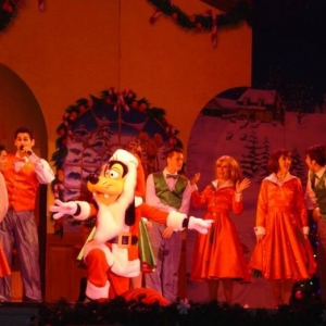 Goofy Santa