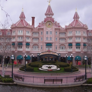 Disneyland Hotel