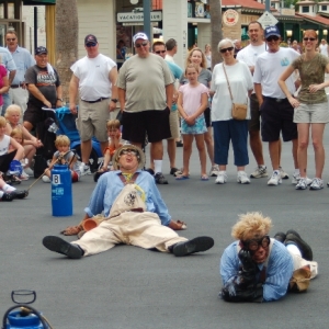 Hollywood utility workers