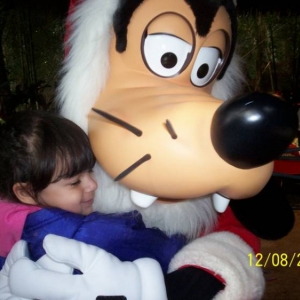 DD with Goofy at AK