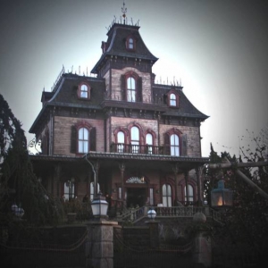 Phantom Manor (DisneyLand Paris)