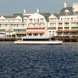 Boardwalk ferry