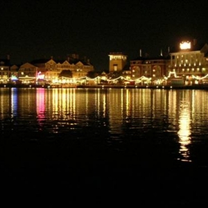 Boardwalk lights