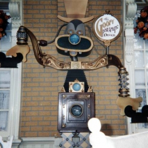 Goofy Photographer