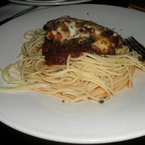 Mama Melrose Chicken Parmigiana