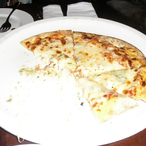 Mama Melrose Wood Fired Cheese Pizza