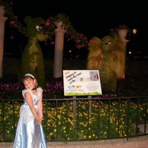 Posing with Lady and the Tramp