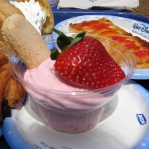 Disney3-07e_079_Small_