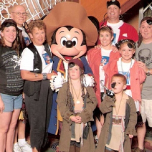 Pirate_Mickey_group_WEB_small