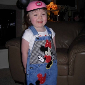 Rae's Disney outfit 1