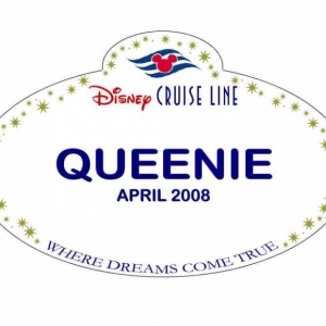 0QUEENIE1