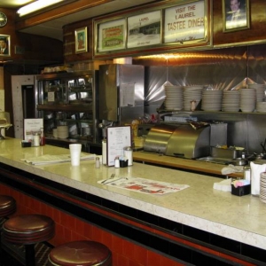 Tastee Diner - Counter Service