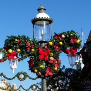 Decorated Main Street Lamp Post