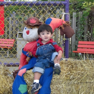 Sesame Place - Count's Castle Maze (Scarecrow)