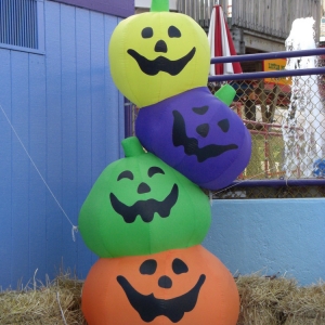 Sesame Place - More Halloween Decorations