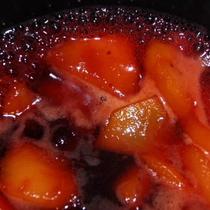 beachplum_peach_strawberry_syrup_7710