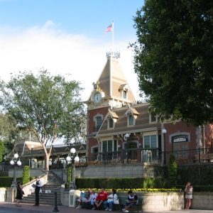 Disneyland 4-16-05