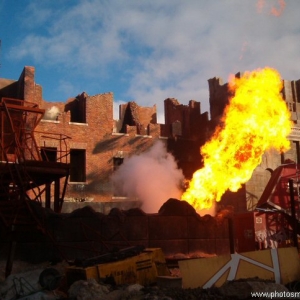 Studio Tram Tour: Reign of Fire set