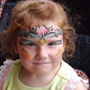 Face Painting: Pocohantas