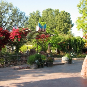 Disneyland - El Zocalo Park